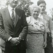 Earl's Paternal Grandparents Israel & Alice Mostowitz with son Sumner